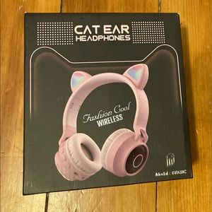 Wireless headphones